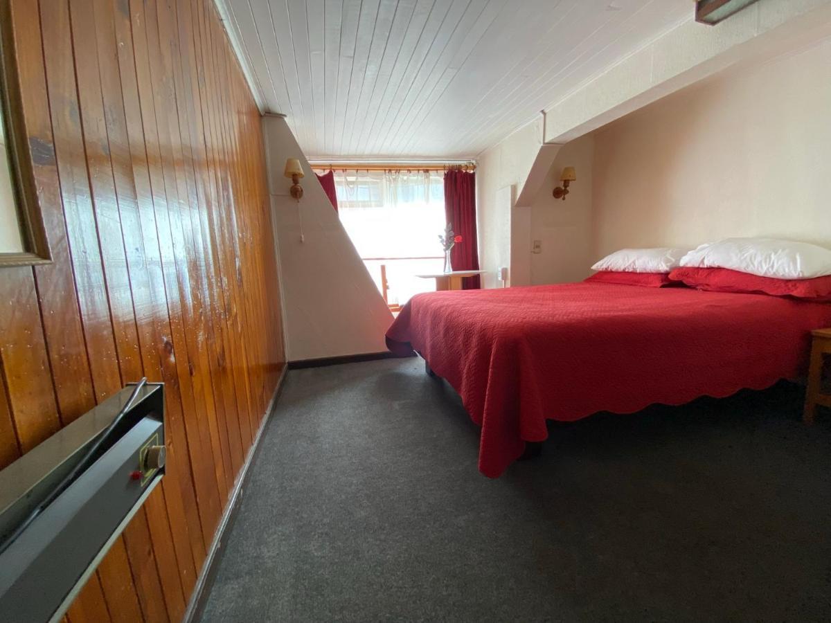 Ancud Petit Hostal Exterior photo