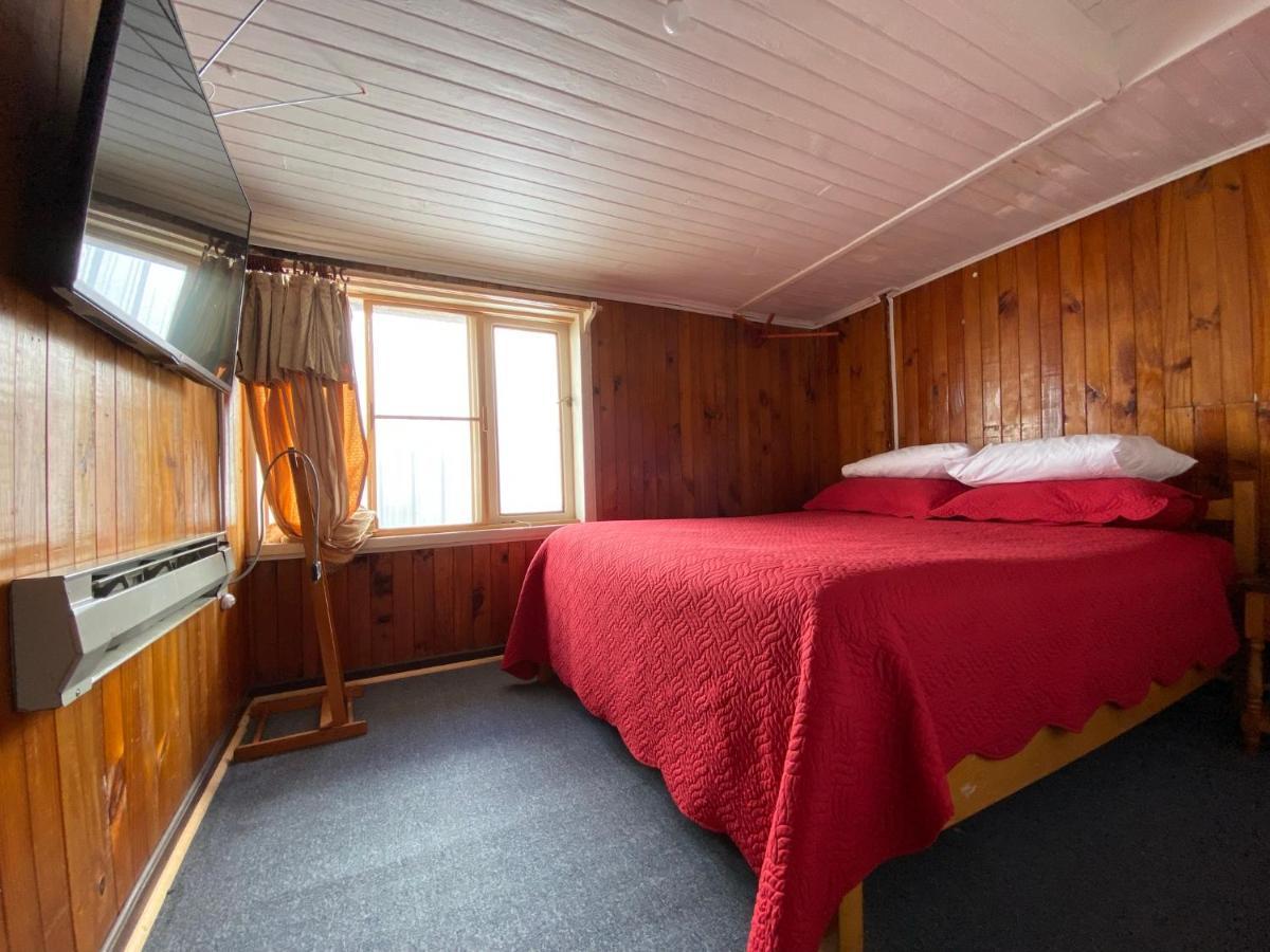 Ancud Petit Hostal Exterior photo